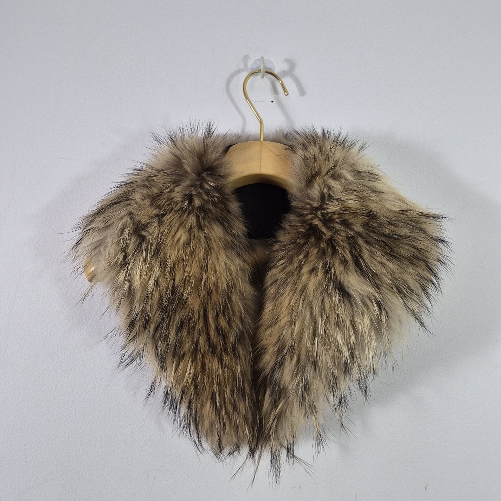 Elegant REAL Fur Collar in Brown